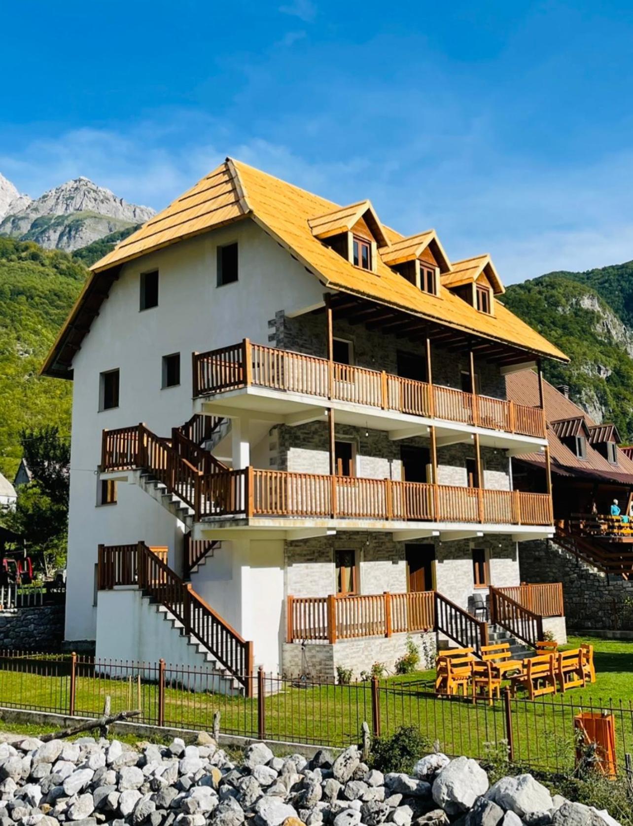 Thethi View Hotel Gjelaj Exterior photo