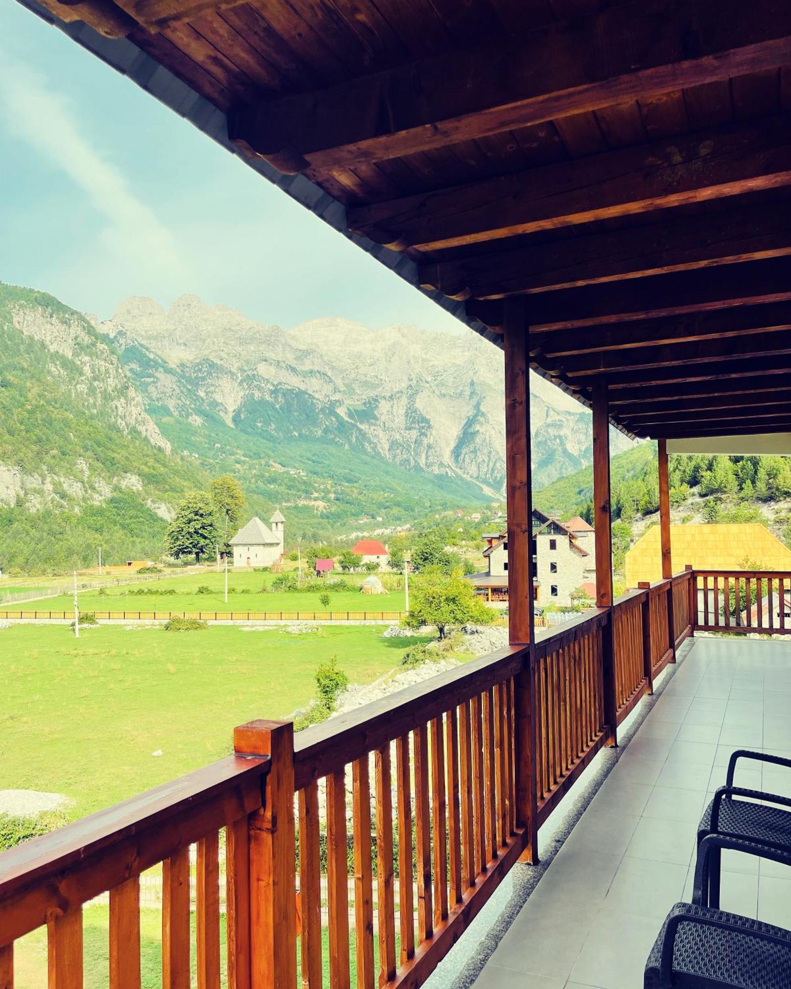 Thethi View Hotel Gjelaj Exterior photo
