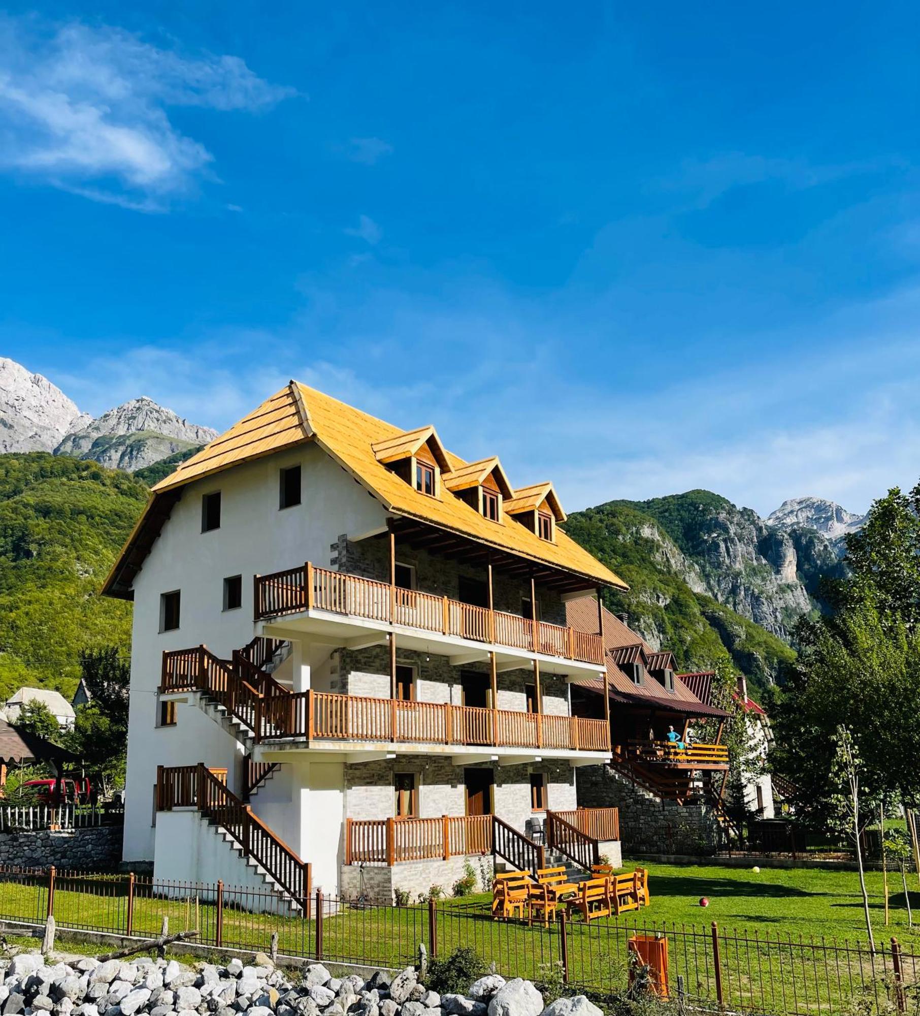 Thethi View Hotel Gjelaj Exterior photo